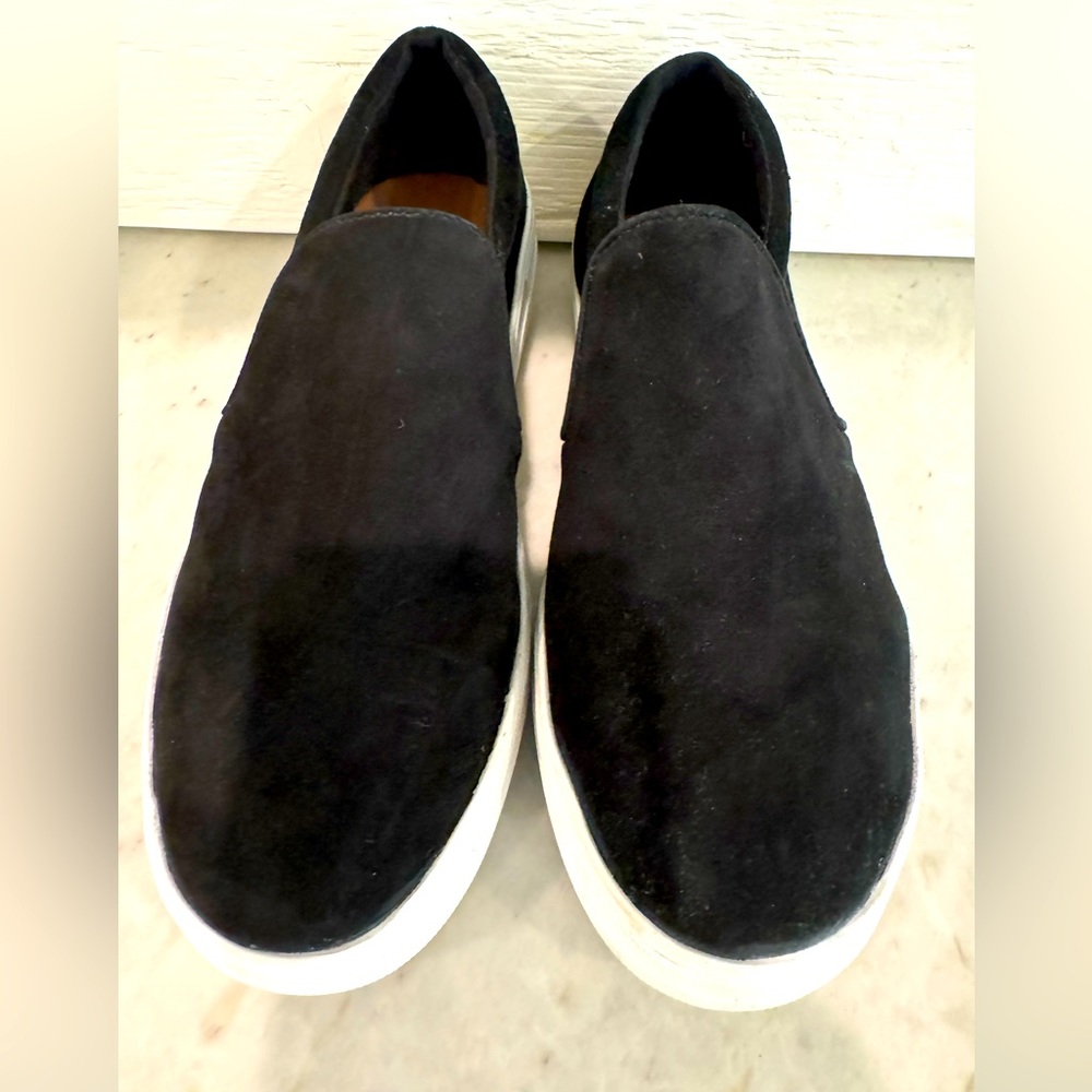 Steve Madden Womens Black Suede Slides Size 6.5